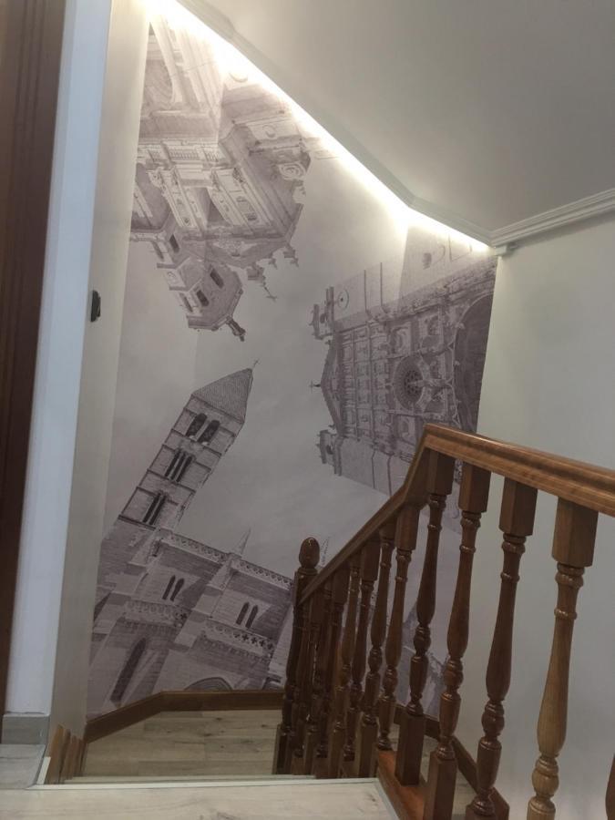 Apartment Claustro Francesas Siglo Xv *